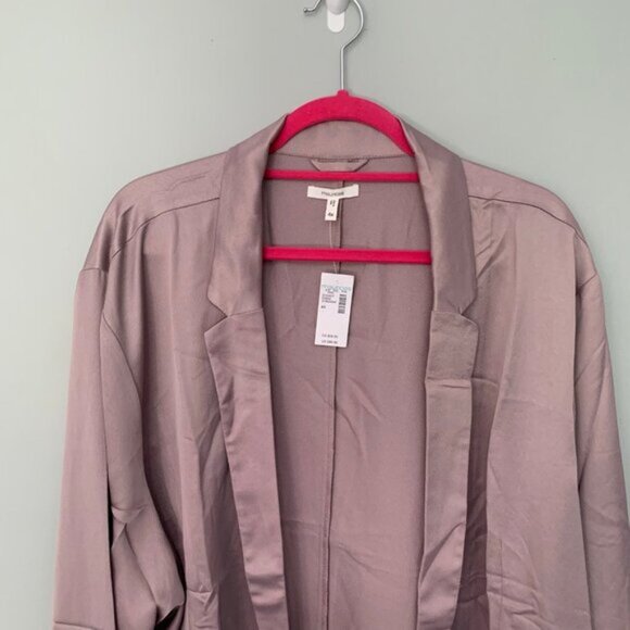 NEW Maurices light mauve collared satin feel long sleeve lightweight blazer - Picture 3 of 9